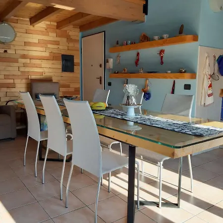 Ca' De' Mumi Apartment Luino Exterior photo