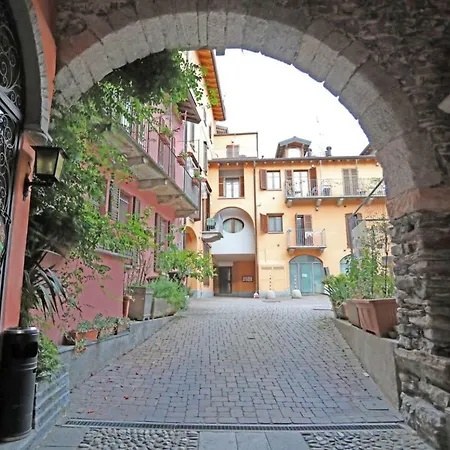 Ca' De' Mumi Apartment Luino Exterior photo